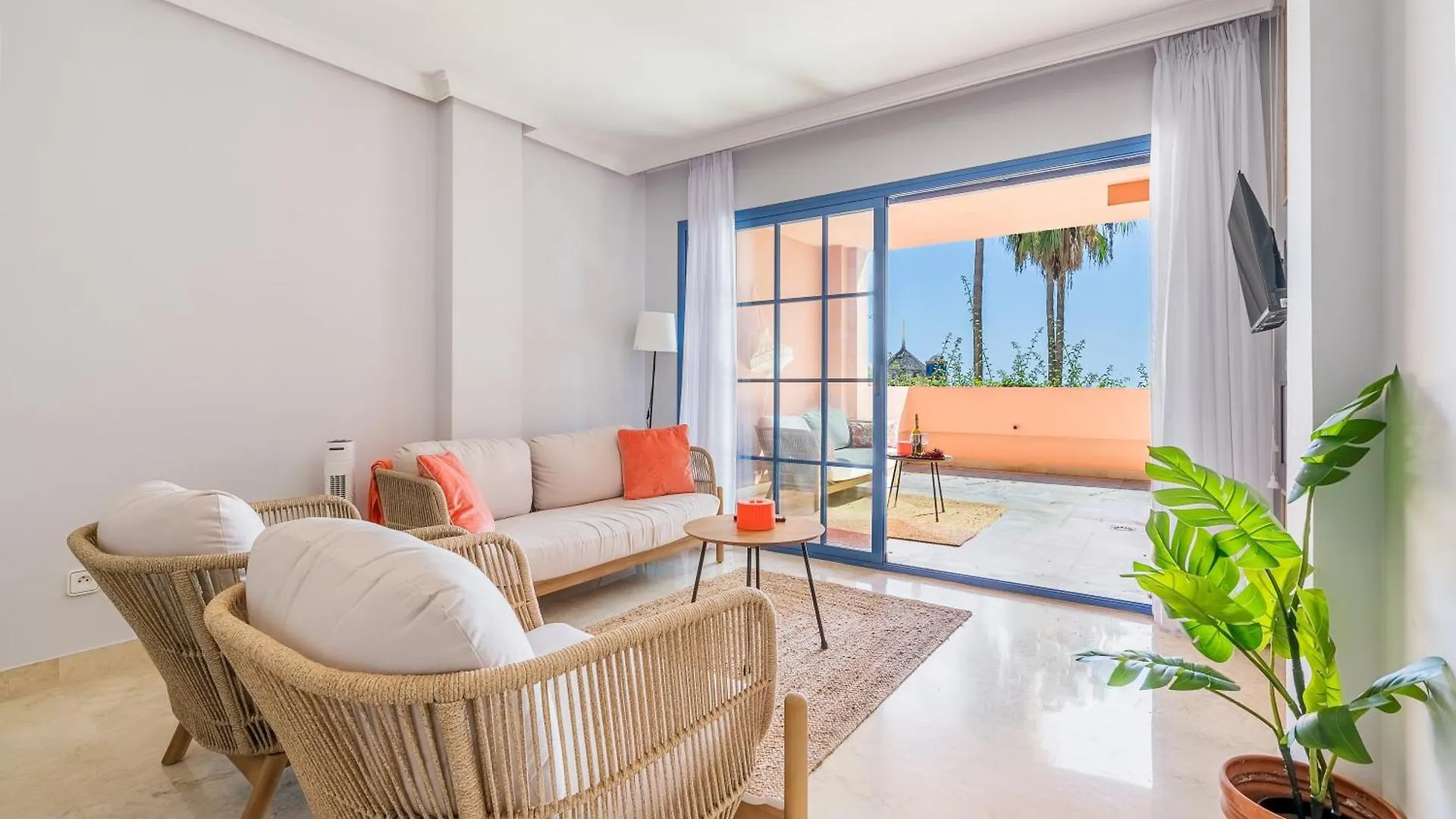Apartamento Coral Almuñécar 0*,
